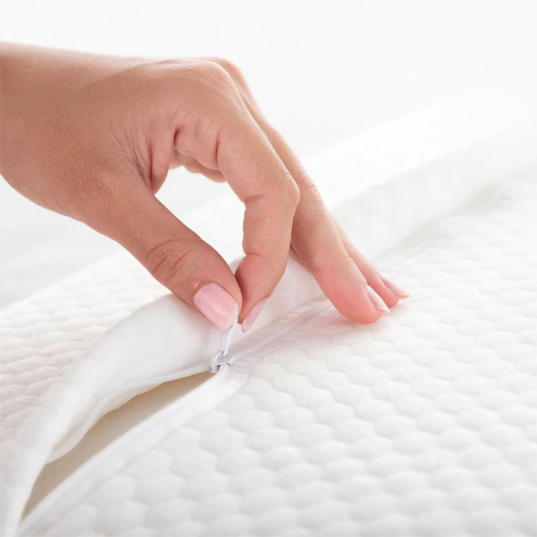 CELESTE™ Ergonomic Pillow