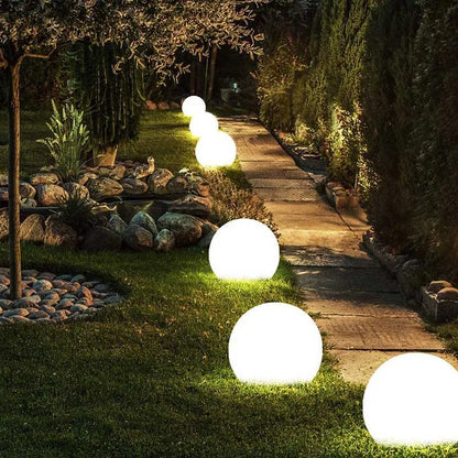 Soft Orb Garden Lamp