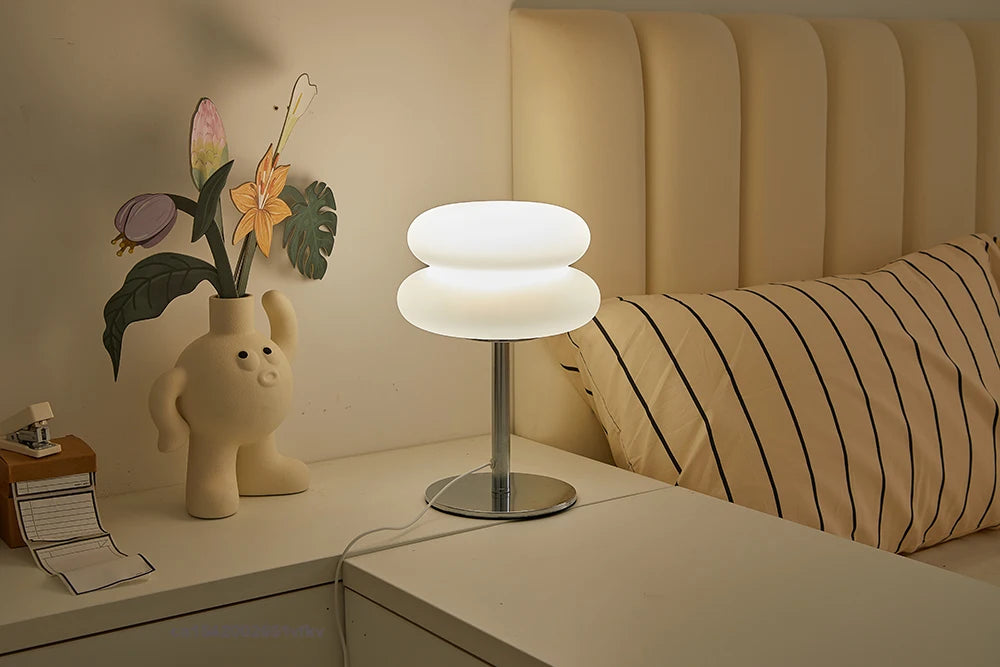 Calm Cream Lamp