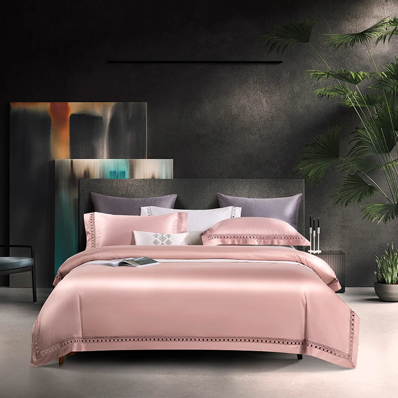 Luxury Edge Bedding Set