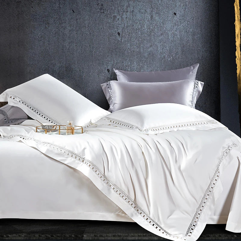 Luxury Edge Bedding Set