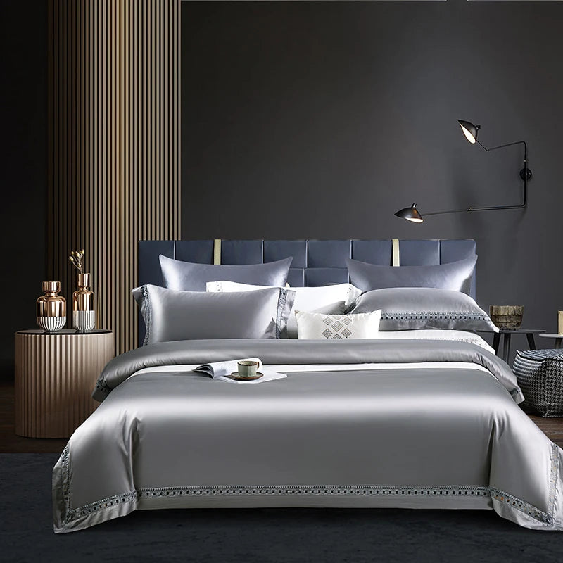 Luxury Edge Bedding Set