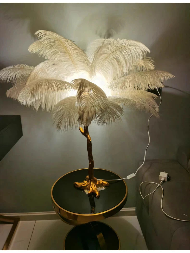 Aveline Feather Lamp