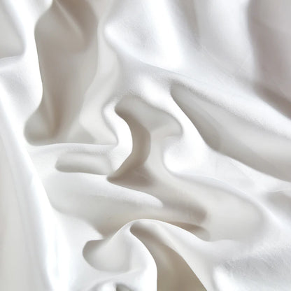 Luxury Edge Bedding Set